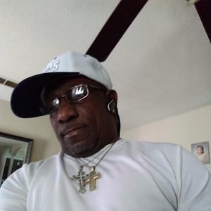 Meet your Posher, Raymond